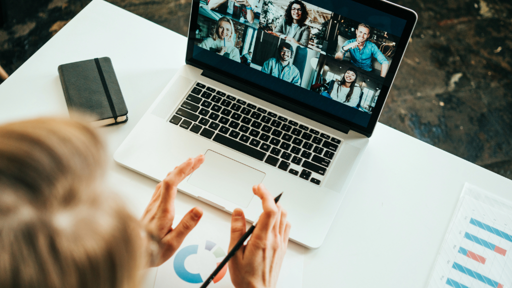 digitalne ve&scaron;tine